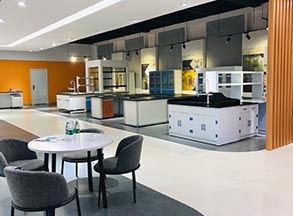 看片地址免费家具展示